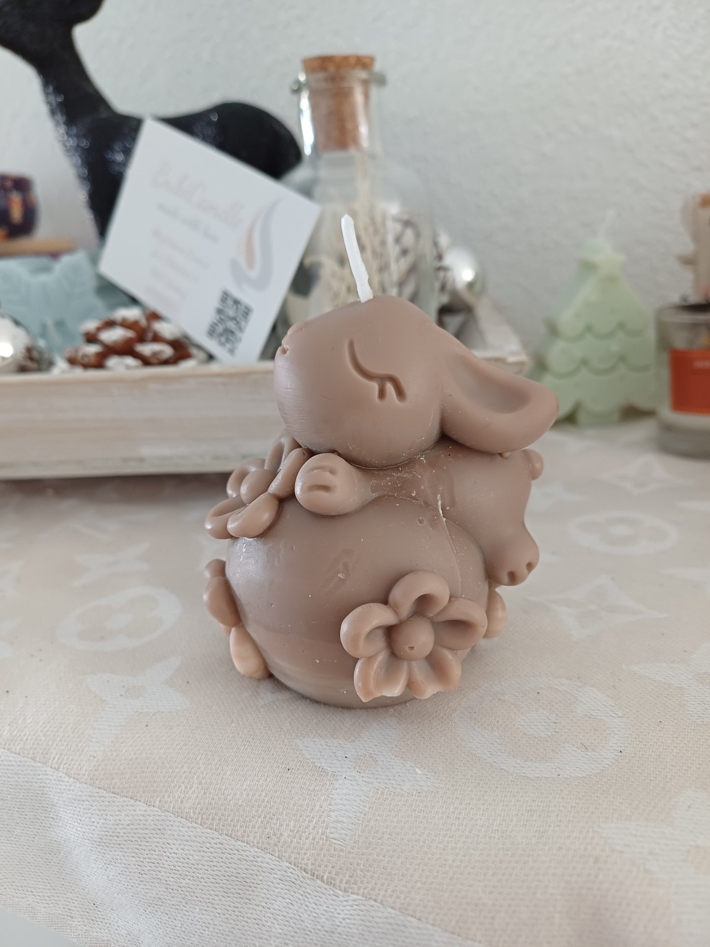 Hase schlafend