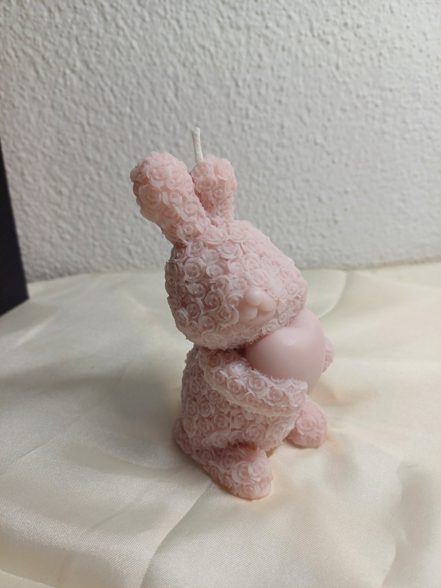 Hase mit Herz