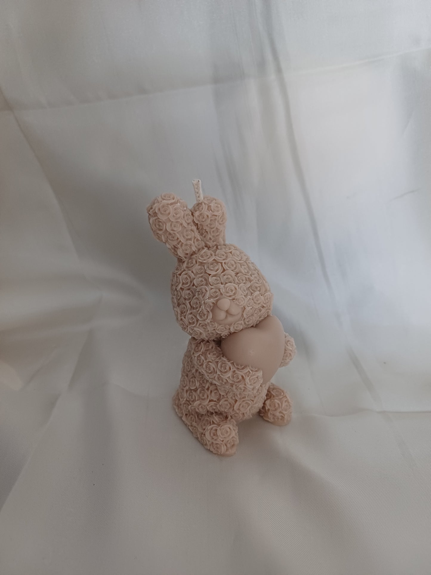 Hase mit Herz