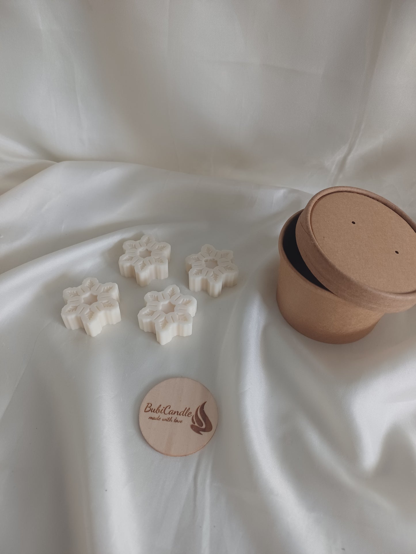 Wax Melts Snowflakes Medium