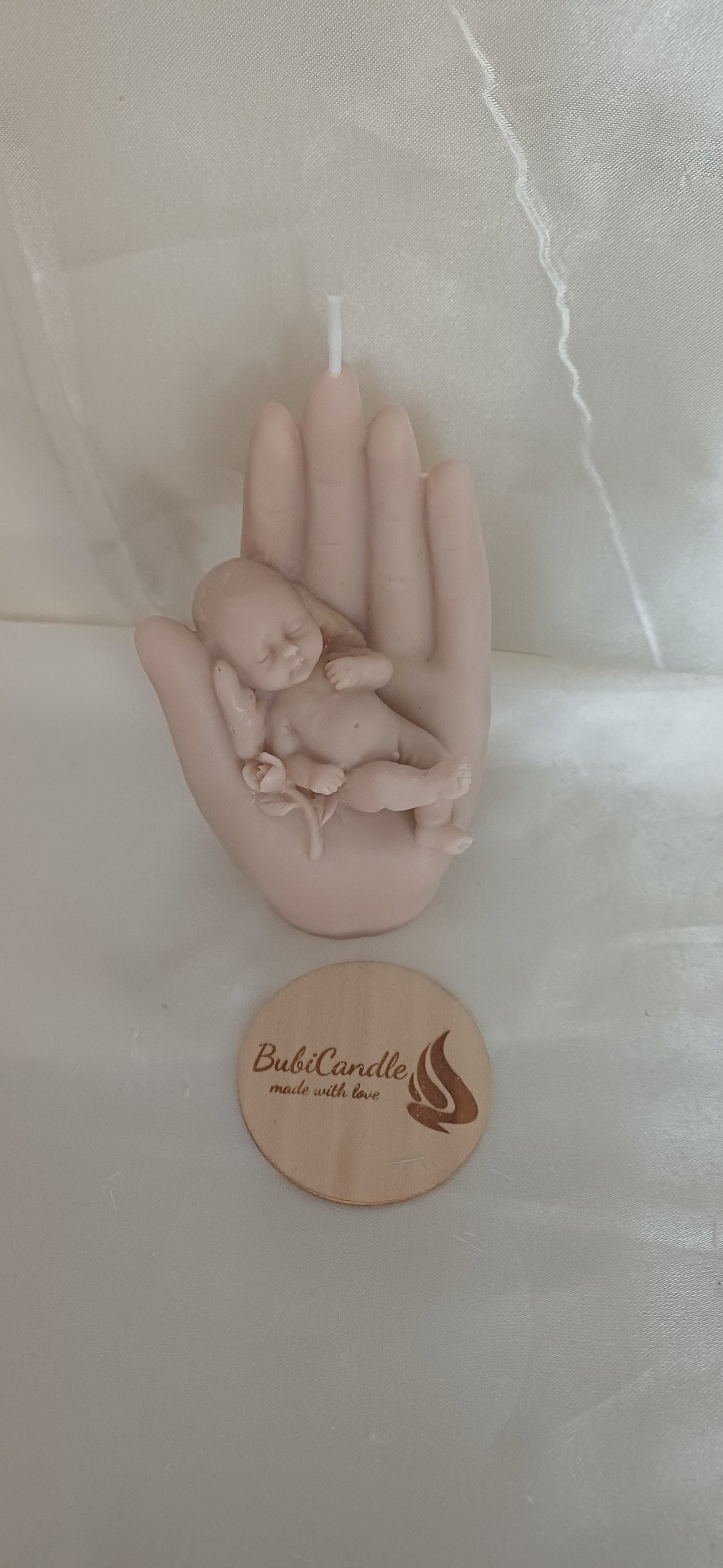 Baby in der Hand